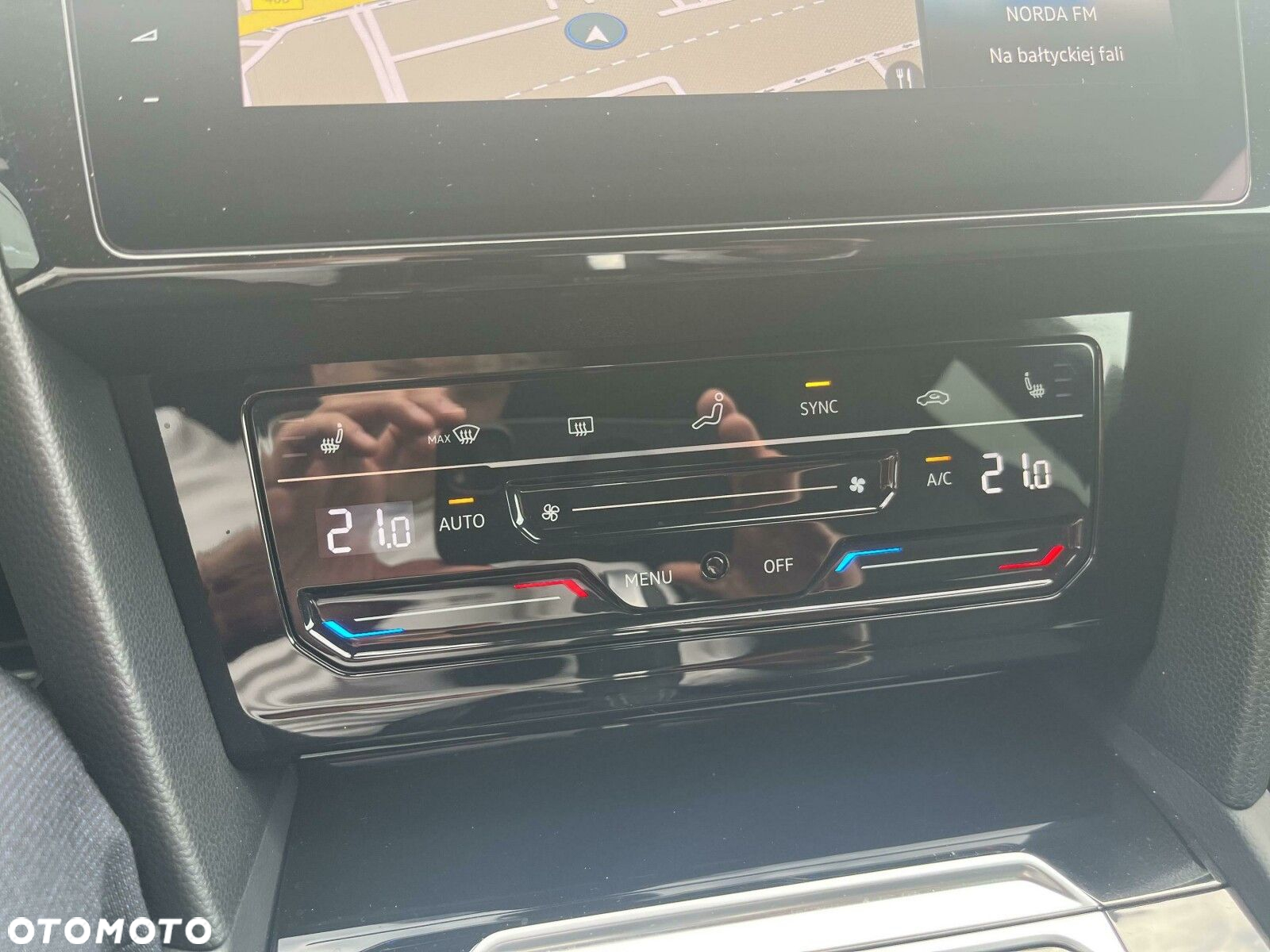 Volkswagen Arteon 2.0 TSI R-Line DSG - 25