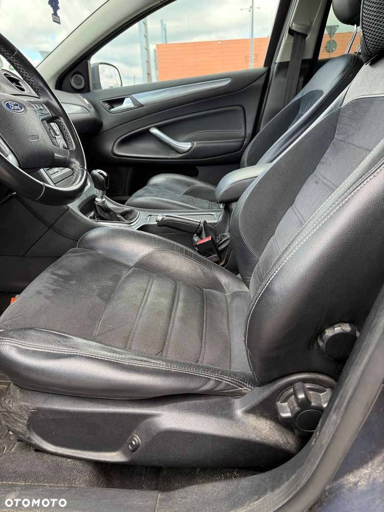 Ford Mondeo 1.6 T Titanium LXS - 15
