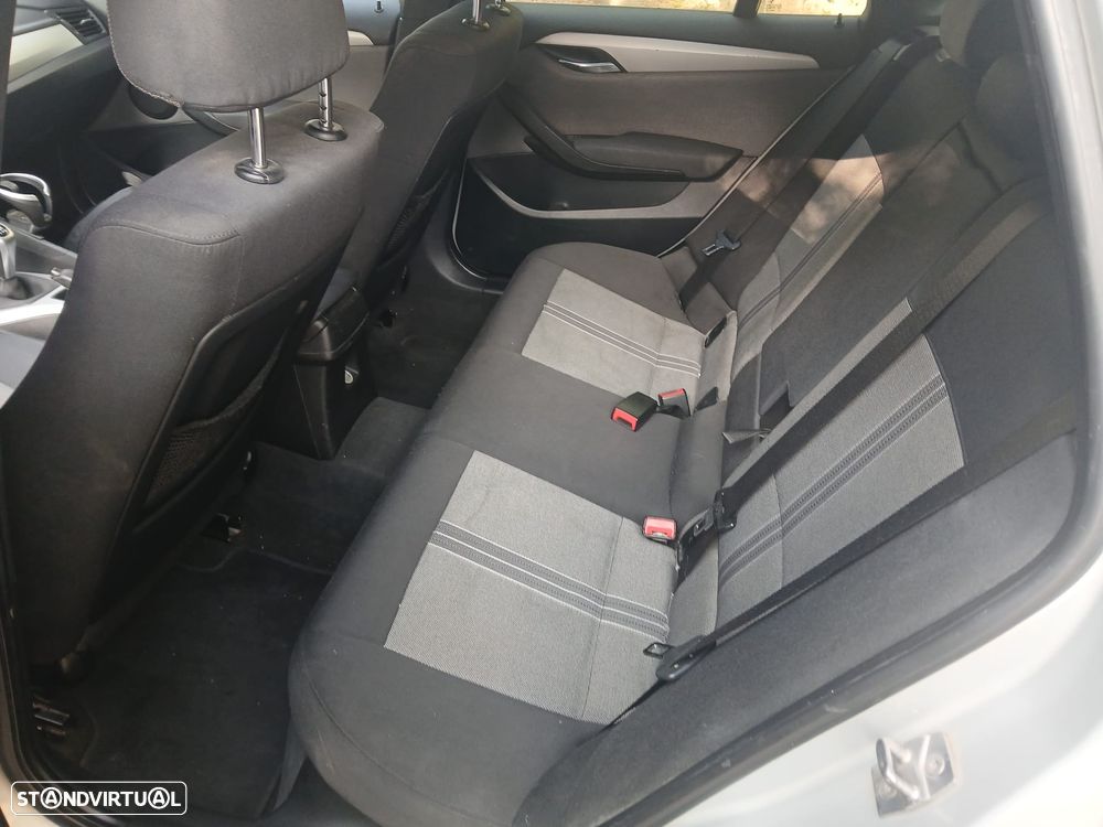 BMW X1 20 d sDrive - 11