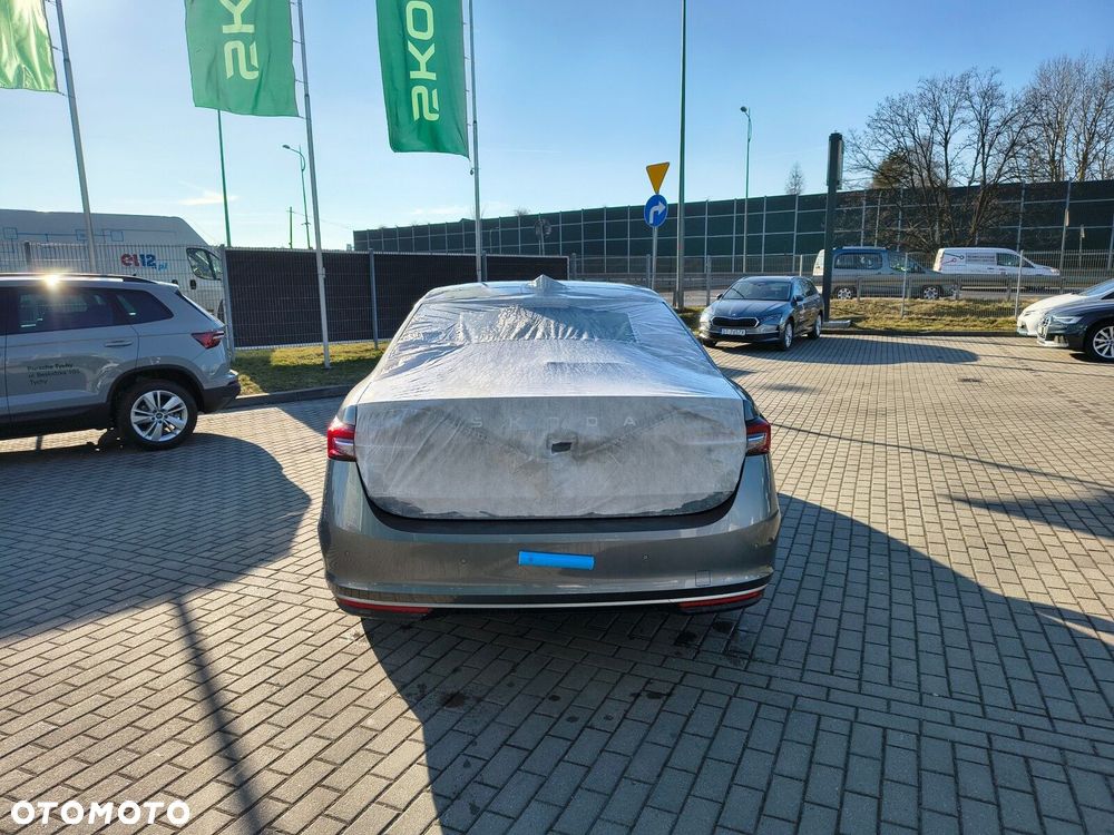 Skoda Superb 2.0 TDI SCR 4x4 L&K DSG - 7