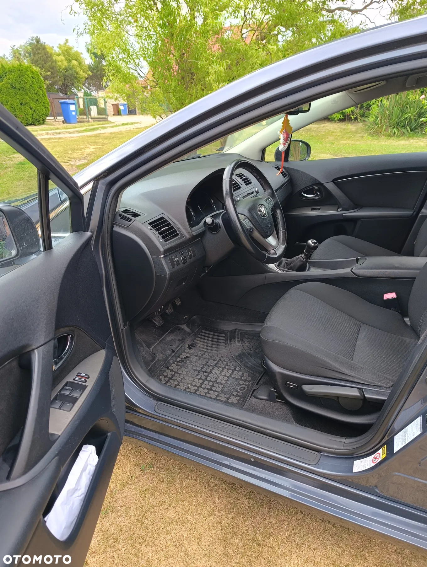 Toyota Avensis 1.8 Sol EU5 - 8