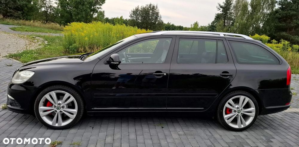Skoda Octavia 2.0 TDI CR DPF RS - 8