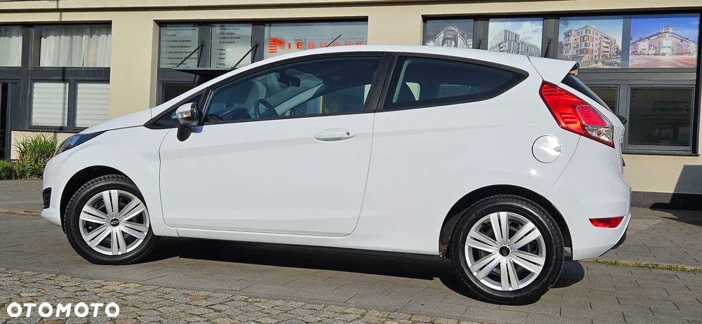 Ford Fiesta 1.25 Trend - 22