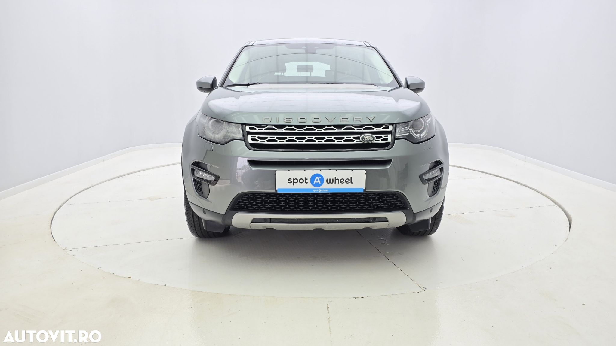 Land Rover Discovery Sport 2.0 l TD4 HSE - 4