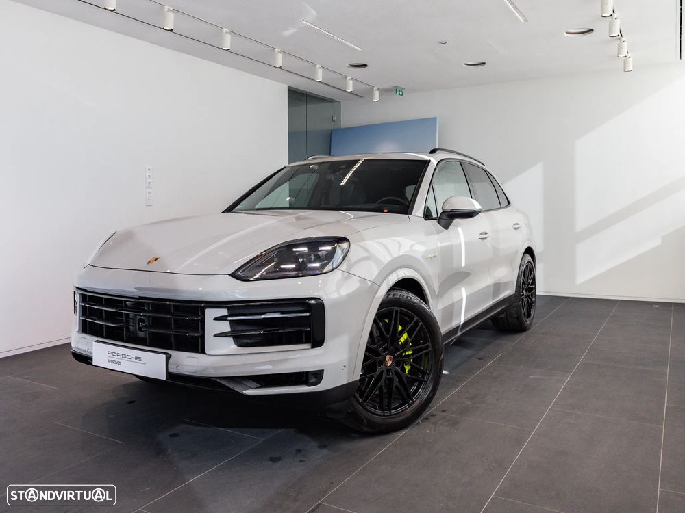 Porsche Cayenne E-Hybrid - 4