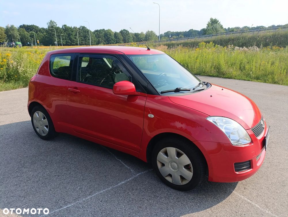 Suzuki Swift - 3