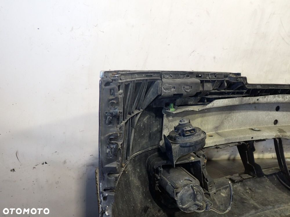 ZDERZAK PRZÓD AUDI A6 C5 2.5 - 11