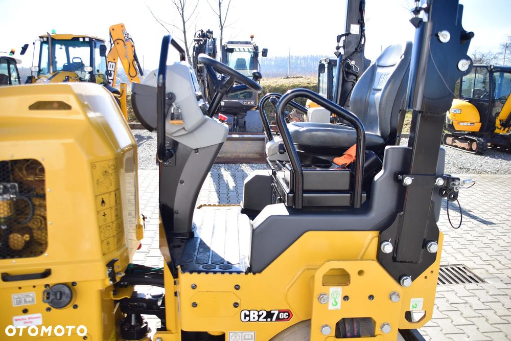 Caterpillar CB2.7 GC - 13