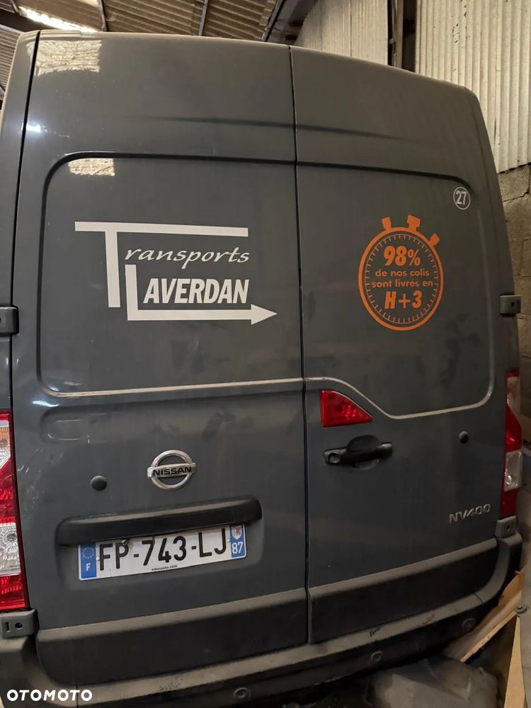 Nissan NV400 - 9