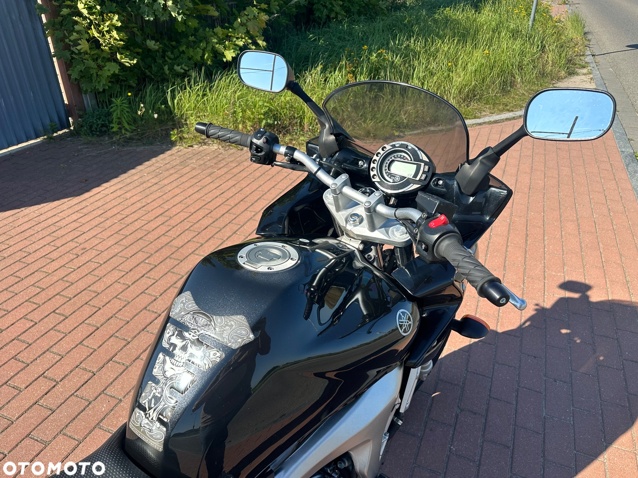 Yamaha FZ6 - 3