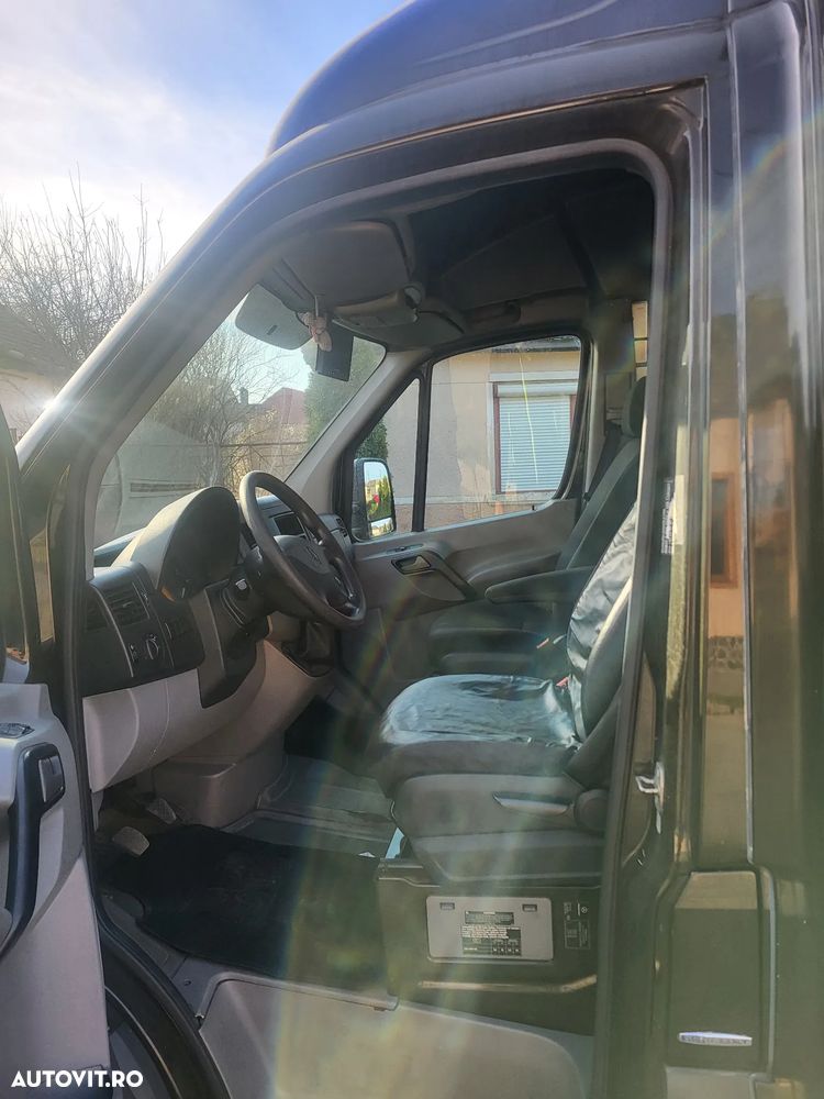 Mercedes-Benz Sprinter - 7