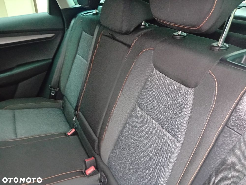 Skoda Karoq 2.0 TDI SCR Clever - 34