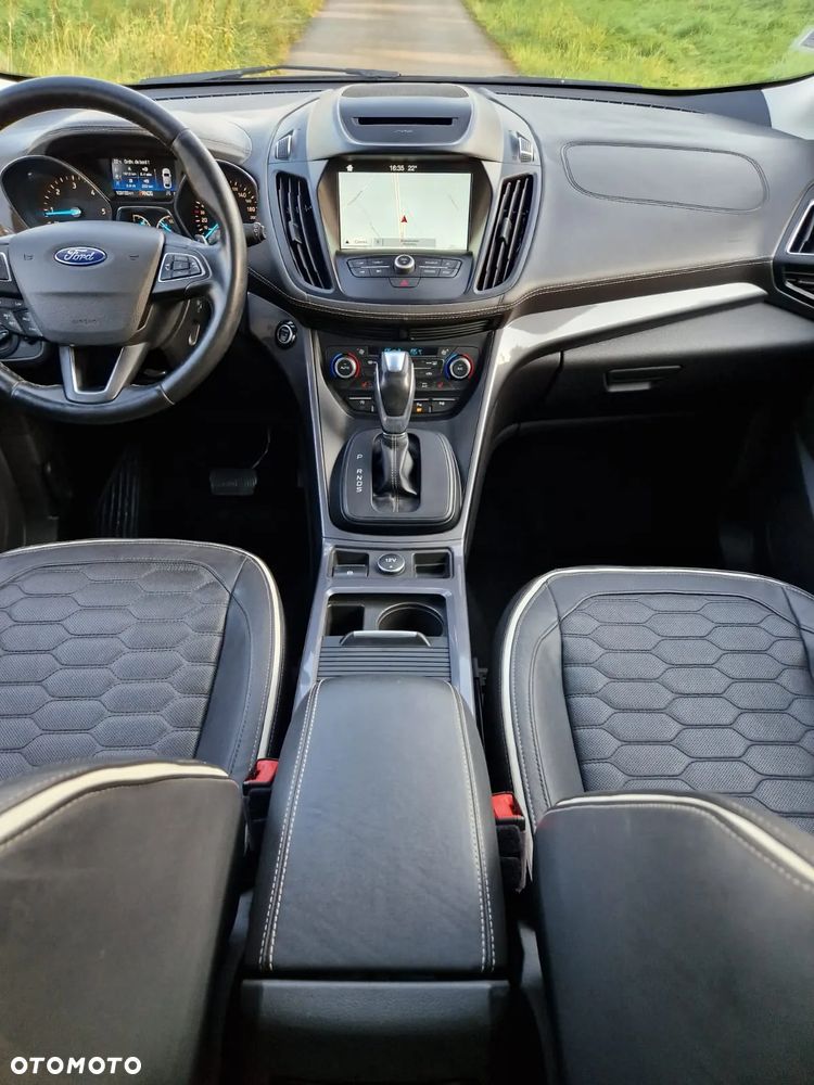 Ford Kuga - 23