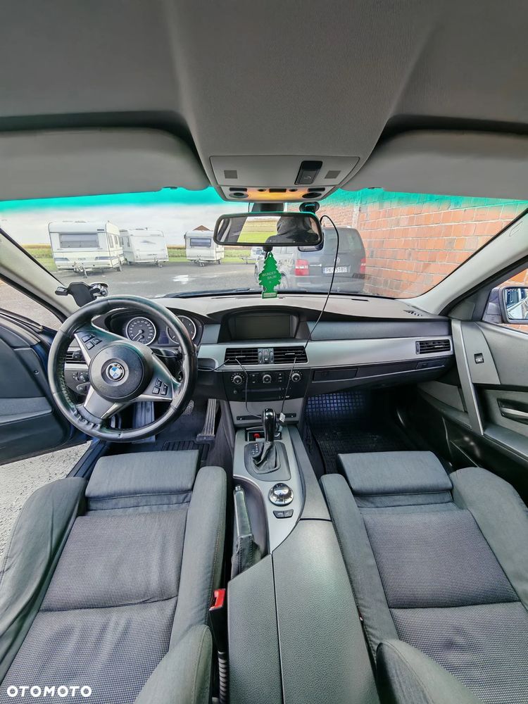 BMW Seria 5 - 25