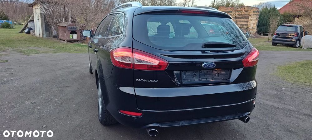 Ford Mondeo 2.0 EcoBoost Titanium - 39