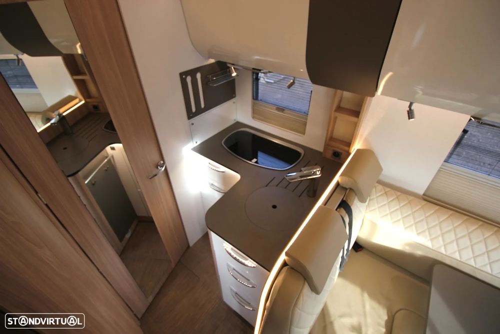 Burstner Ixeo I 728 G *CAMAS GÉMEAS + BASCULANTE* - 18