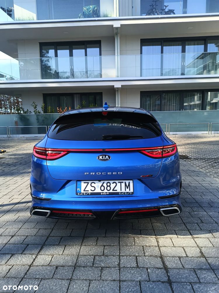 Kia ProCeed - 15