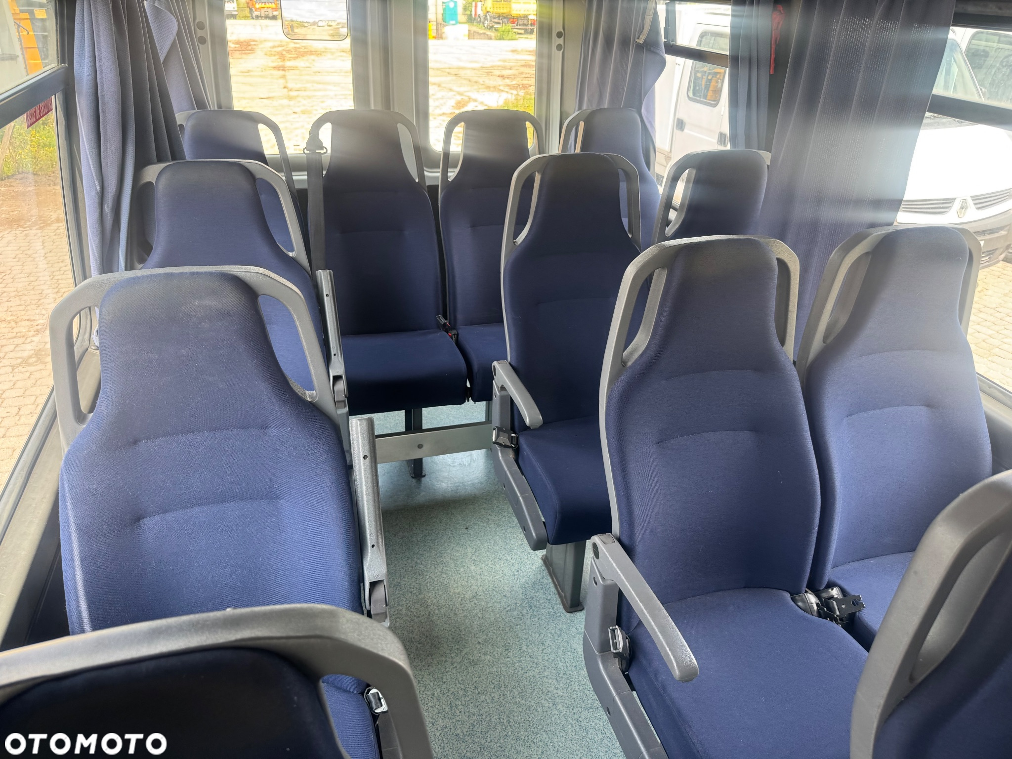 Irisbus Daily Klima Webasto Tylko 111 tyś km z Wojska Francuskiego - 15