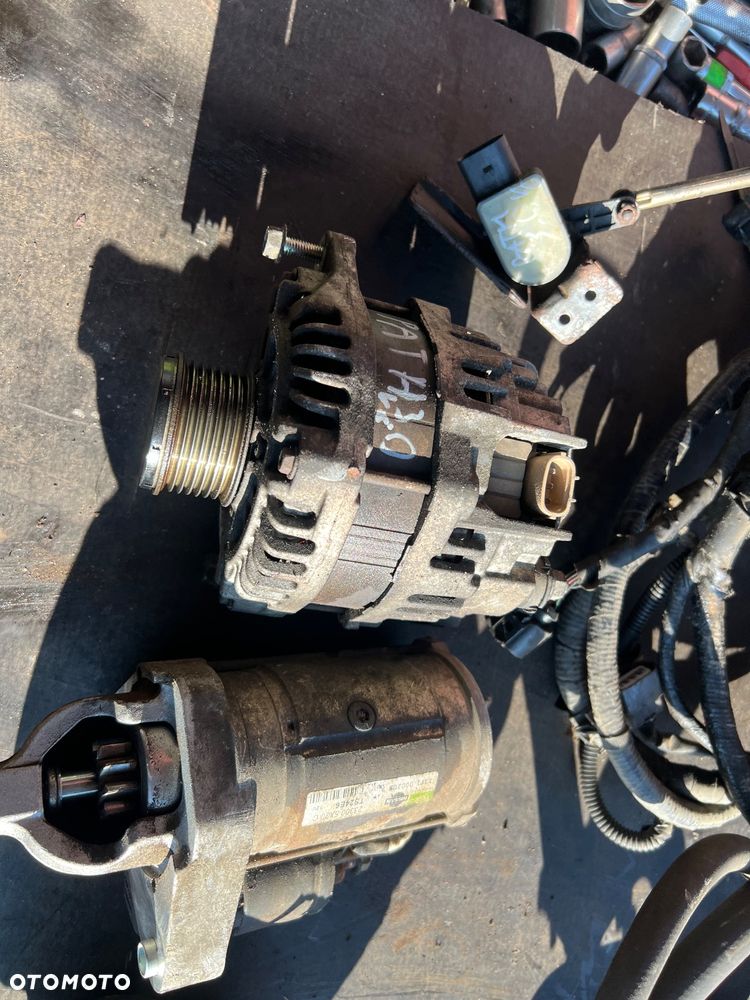 Rozrusznik Nissan pathfinder r51 Navara d40 3.0 v6 - 2