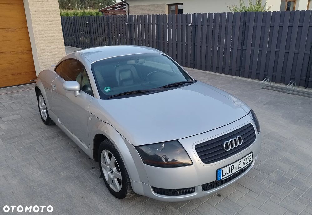 Audi TT Coupé 1.8T - 8