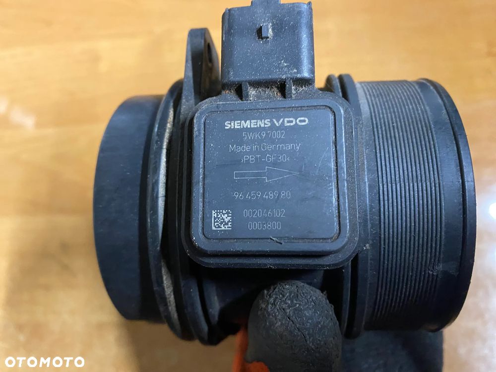 PRZEPŁYWOMIERZ 5WK97002 9645948980 VOLVO V50 CITROEN PEUGEOT 2.0 - 4