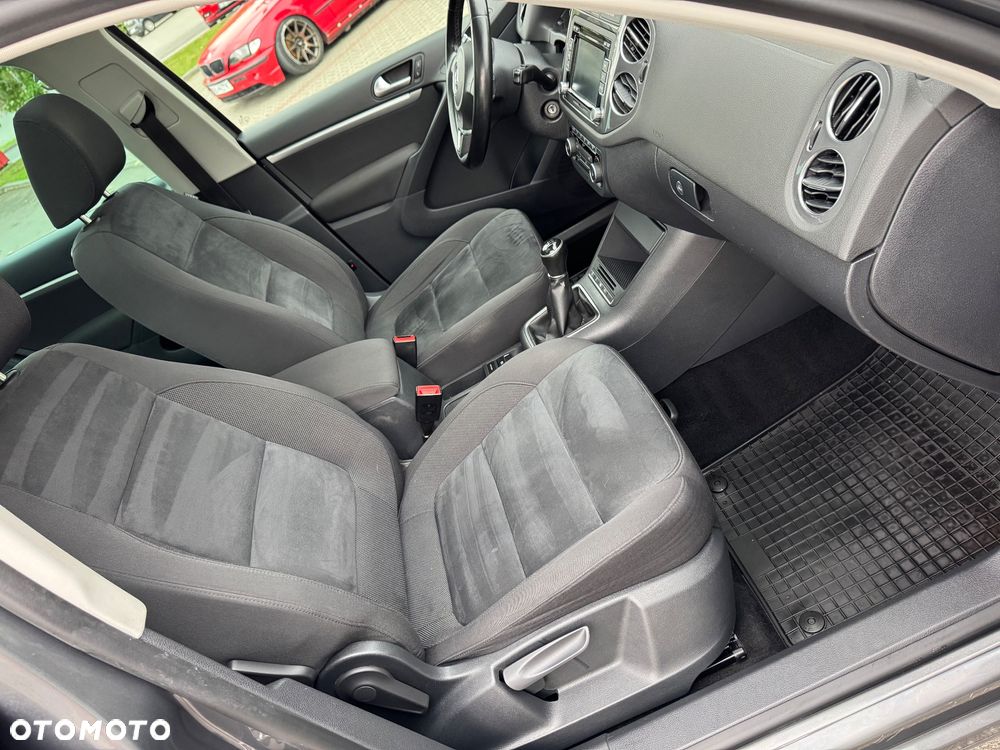 Volkswagen Tiguan 2.0 TDI R-Style - 23