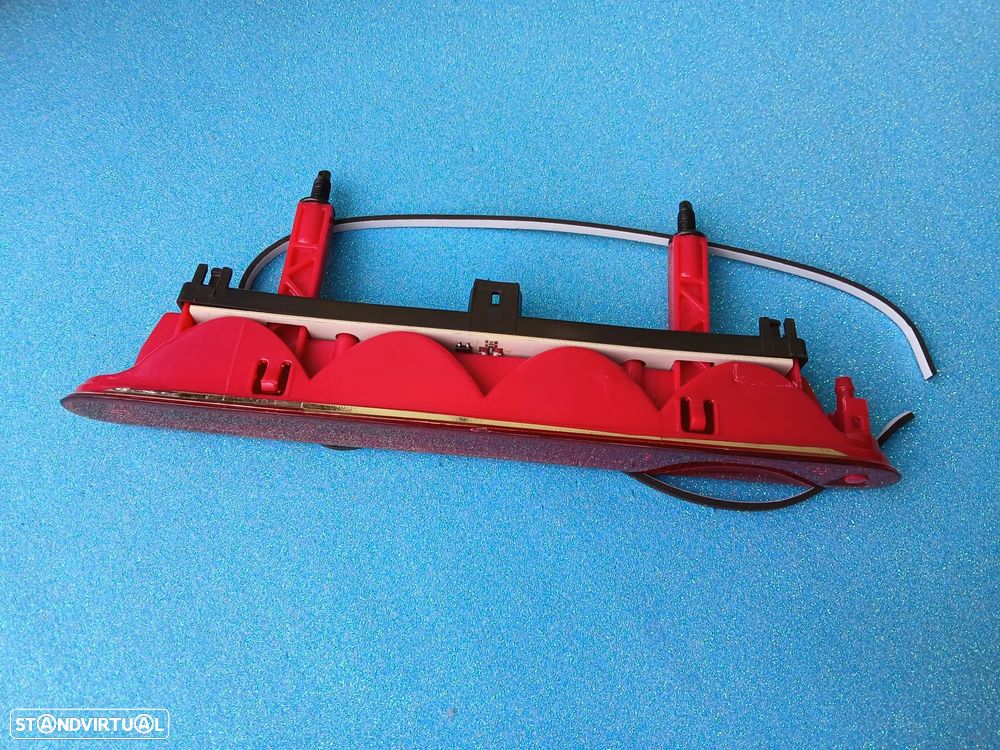 Farolim luz travão 3º Stop Peugeot 307    NOVO - 4