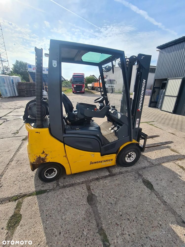 Jungheinrich TFG320S - 6