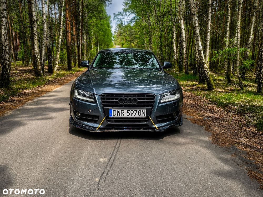 Audi A5 Coupé - 1
