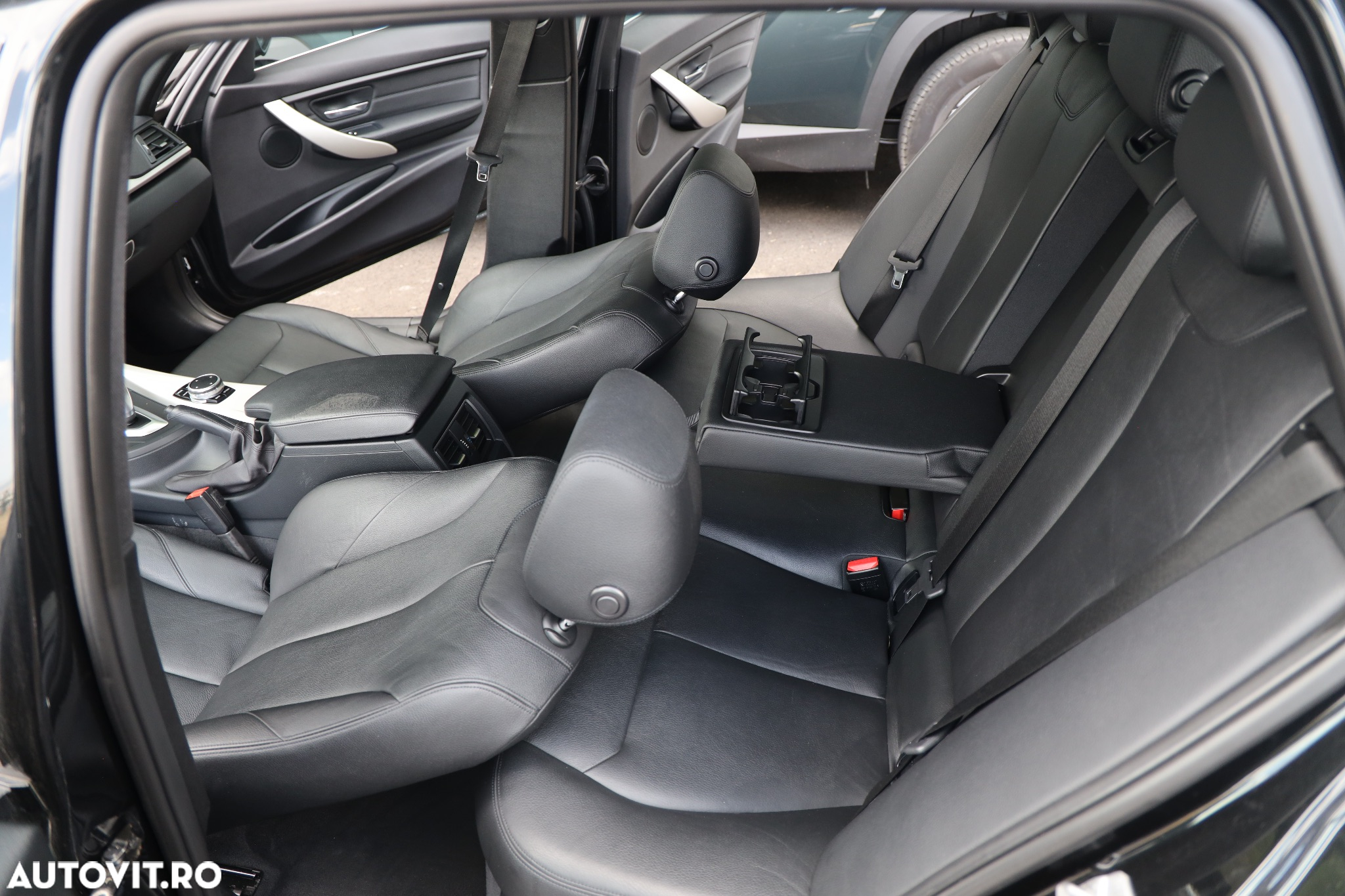BMW Seria 3 320d Efficient Dynamic Edition Aut. - 11