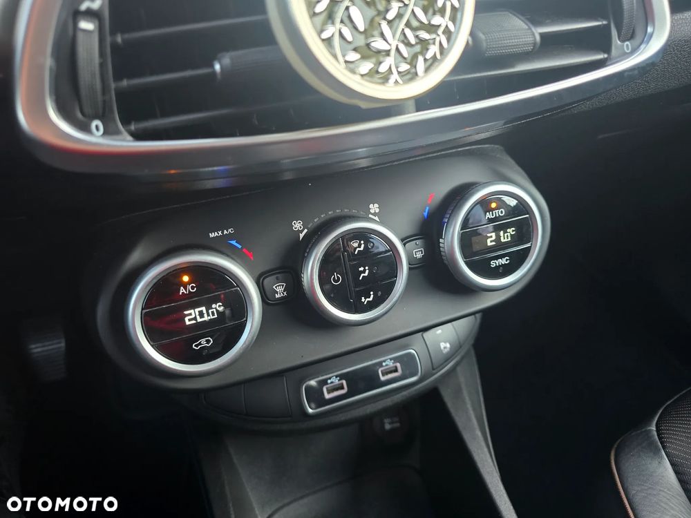 Fiat 500X 1.0 FireFly Turbo 4x2 S&S Lounge - 21