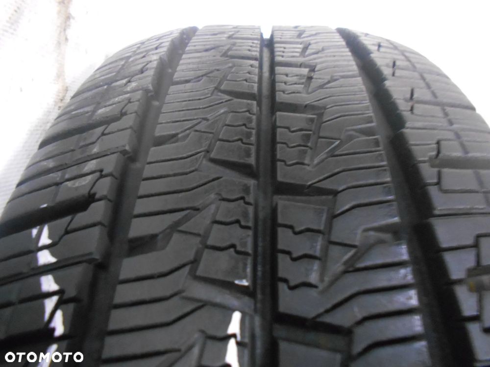 OPONA POJEDYNKA 205/65R16C CONTINENTAL VANCONTACT 4SEASON DOT 1525 10MM - 2