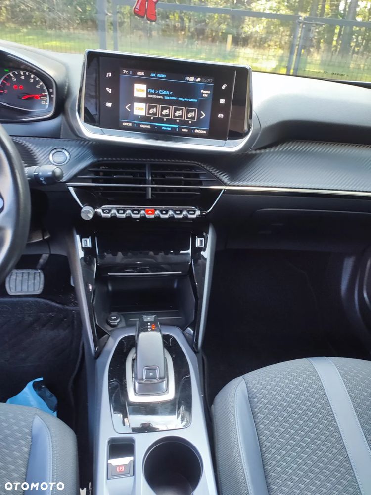 Peugeot 2008 1.2 PureTech Allure Pack S&S EAT8 - 13