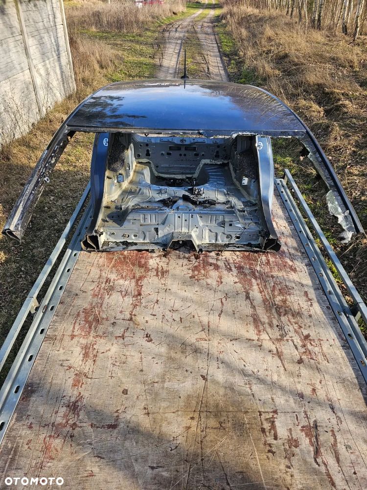 DACH Z BŁOTNIKAMI RENAULT CLIO V - 6