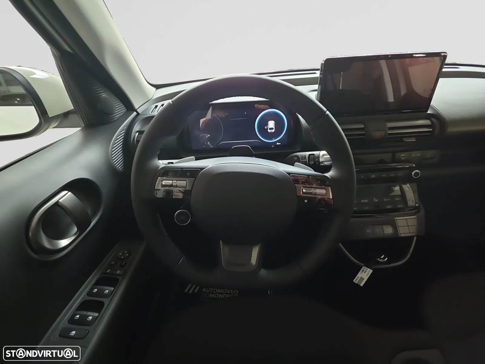 Hyundai Inster 49 kWh Style Plus - 12