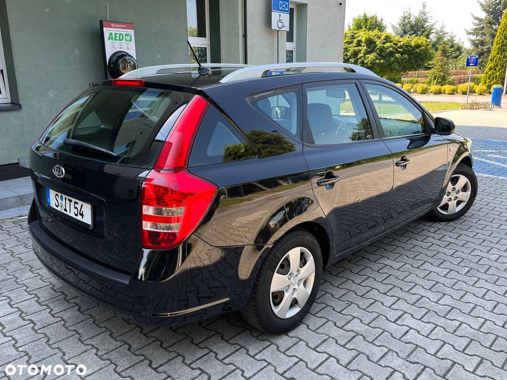 Kia Ceed 1.4 CVVT ISG Vision - 11
