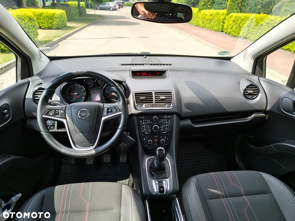 Opel Meriva 1.4 150 Jahre - 11