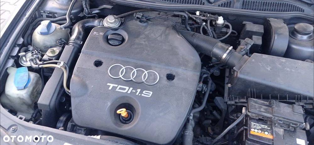 Audi A3 3-drzwiowe 1.9 TDI Ambiente - 4