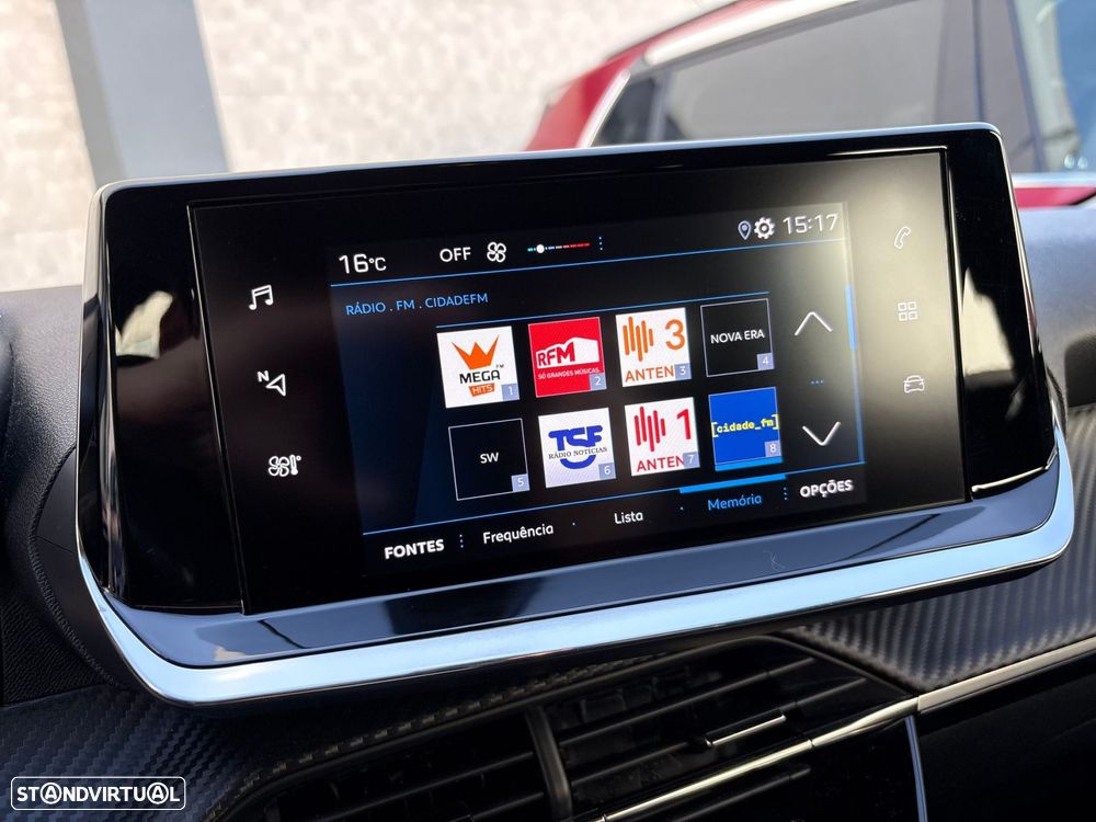 Peugeot 208 1.2 PureTech SE Style - 15