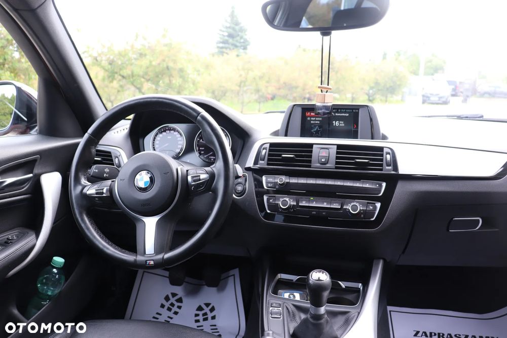 BMW Seria 1 118i Edition M Sport Shadow - 35