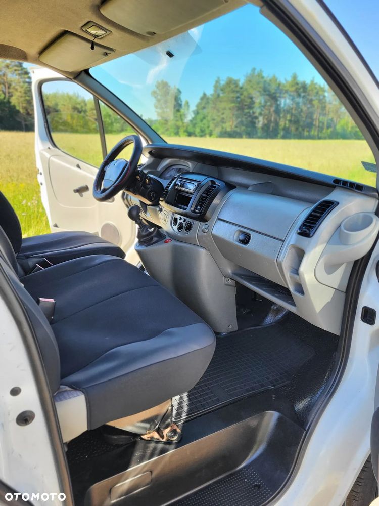 Opel Vivaro - 6