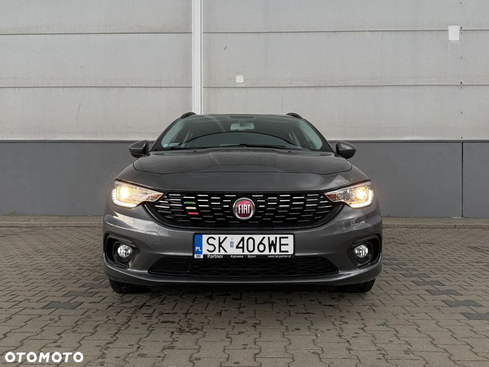 Fiat Tipo 1.4 16v Lounge EU6d - 6