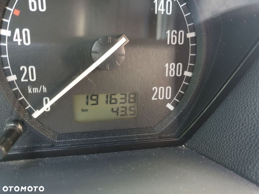 Skoda Fabia 1.4 16V Comfort - 9