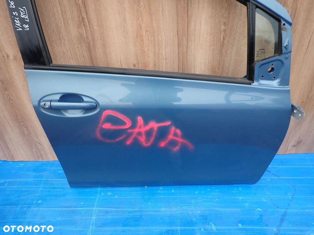 TOYOTA YARIS II 06-11 5d DRZWI PRZEDNIE PRAWE 8T1 - 2
