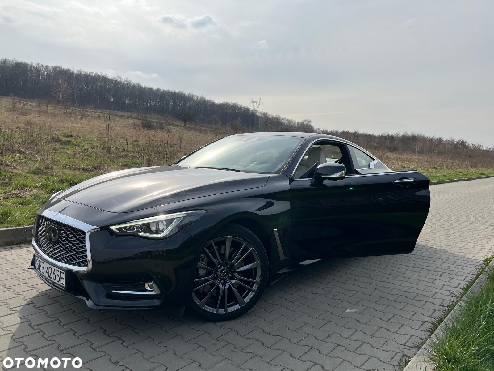 Infiniti Q60 2.0t Sport Tech - 11