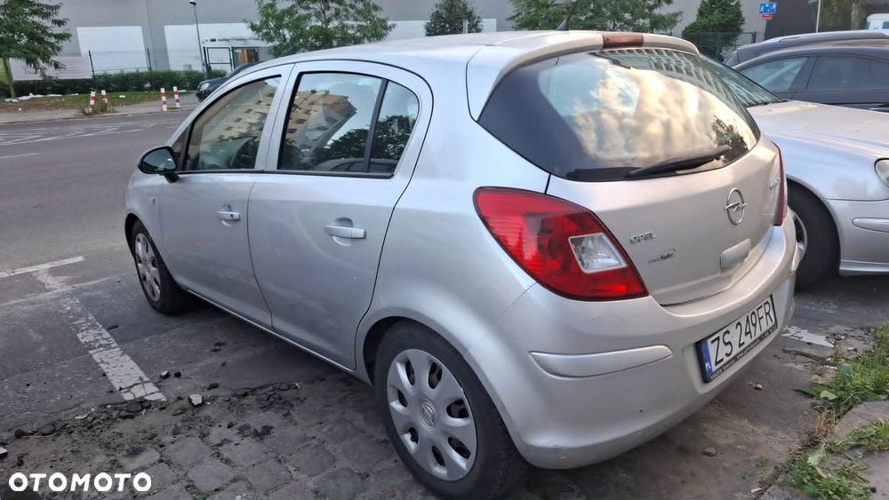 Opel Corsa 1.2 16V Enjoy - 5
