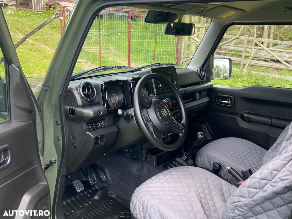 Suzuki Jimny - 10