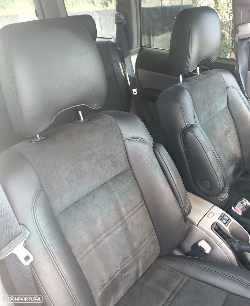 Subaru Forester 2.0 T XT - 14