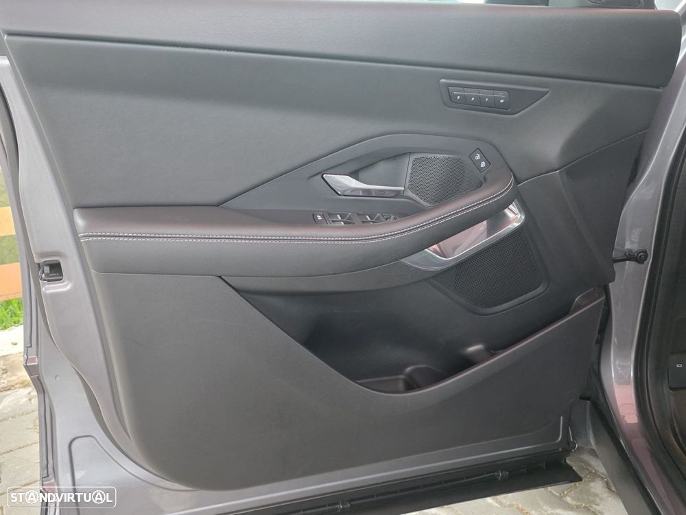 Jaguar E-Pace 1.5 P300e R-Dynamic S AWD Aut. - 10