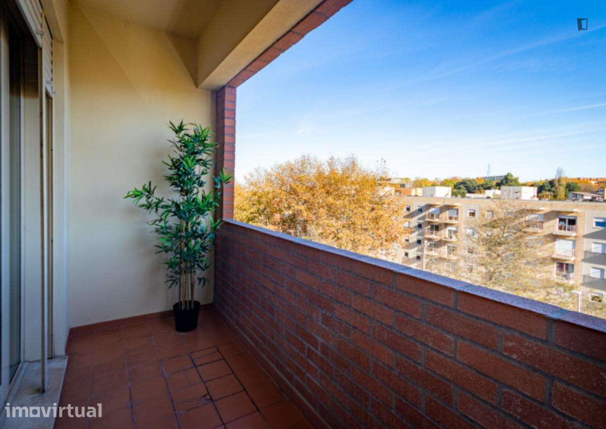 Quarto - localizado em Paranhos Porto - Grande imagem: 4/13